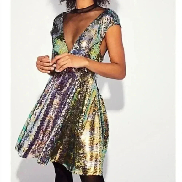 Free People Gold Sequin Dress. - Picture 2 of 4